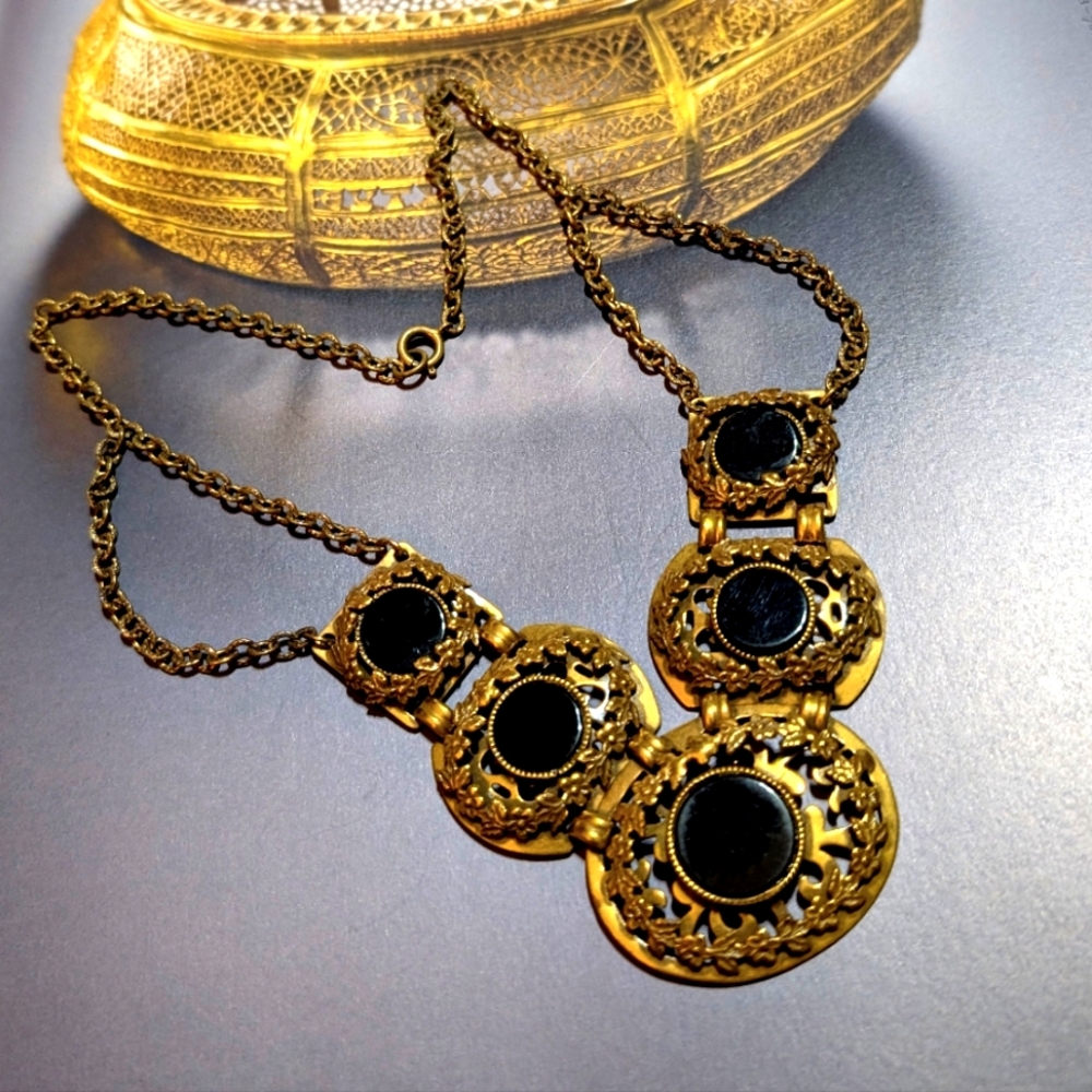 Victorian Mourning Onyx Forget Me Not Wreath Necklace ~ Antique - Picture 2 of 7